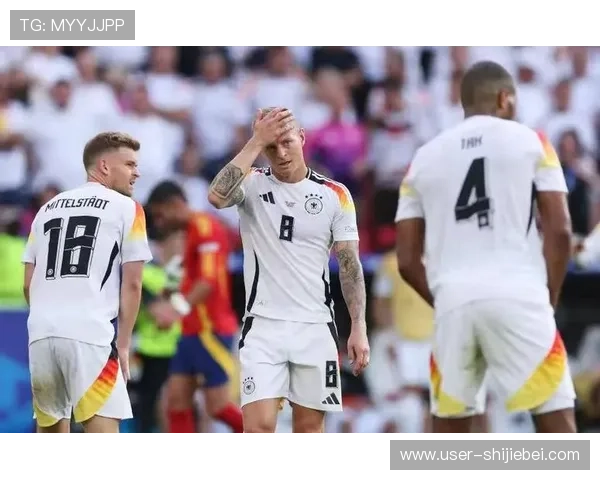 世界杯预选赛欧洲区焦点战引发球迷热议,谁能笑到最后成为焦点 世界杯预选赛欧洲区焦点战引发球迷热议,谁能笑到最后成为焦点